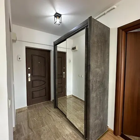 Mamaia Nord - Aproape De Mare Navodari